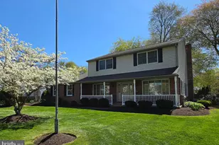 325 Charles St, Southampton, PA 18966 - Photo 3