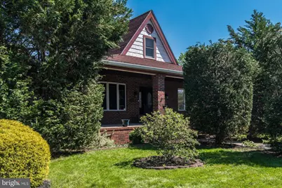 7018 N Radcliffe Street, Bristol, PA 19007 - Photo 3