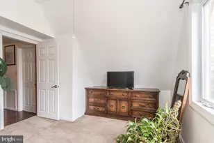 7018 N Radcliffe St, Bristol, PA 19007 - Photo 39