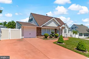 99 Harmony Rd, Levittown, PA 19056 - Photo 3