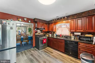1109 Central Ave, Feasterville-Trevose, PA 19053 - Photo 17