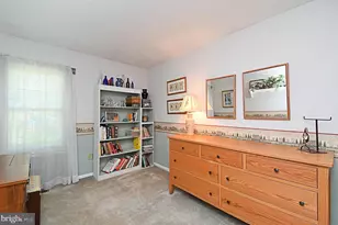 331 Ivanhoe Ct, Langhorne, PA 19047 - Photo 29