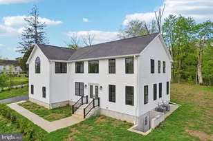 2627 County Line Rd, Chalfont, PA 18914 - Photo 1