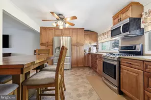 1320 Nevarc Rd, Warminster, PA 18974 - Photo 11