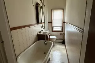418 Dorrance St, Bristol, PA 19007 - Photo 23