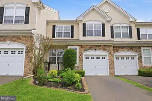 7 Wellington Rd, Newtown, PA 18940 - Photo 3