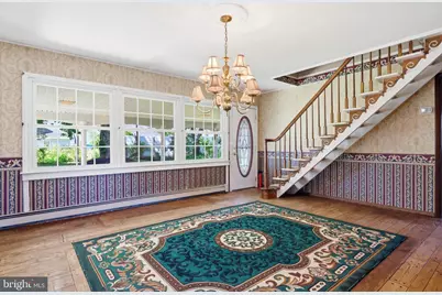 35 Robin Hill Lane, Levittown, PA 19055 - Photo 9