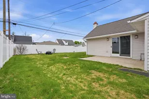 55 Canoebirch Rd, Levittown, PA 19057 - Photo 31