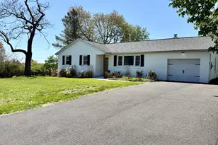 2010 Scheetzs Church Rd, Quakertown, PA 18951 - Photo 3