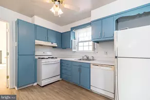 360 Deb Ln, Warminster, PA 18974 - Photo 25