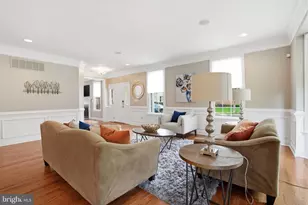 201 Jenks Aly, Newtown, PA 18940 - Photo 9