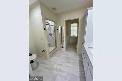 212 Apple Street, Levittown, PA 19057 - Photo 29