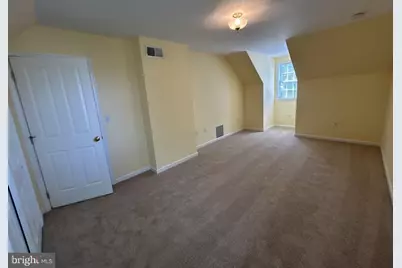 212 Apple Street, Levittown, PA 19057 - Photo 45