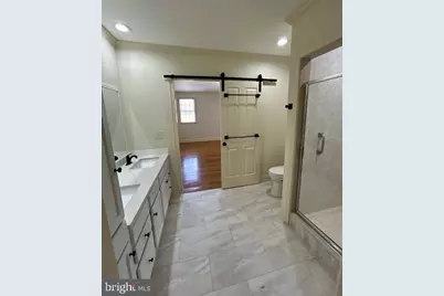 212 Apple Street, Levittown, PA 19057 - Photo 27