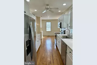 212 Apple Street, Levittown, PA 19057 - Photo 33