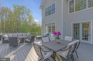 21 Goldney Dr, Newtown, PA 18940 - Photo 49