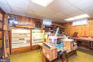 29 W Creamery Rd, Trumbauersville, PA 18970 - Photo 25