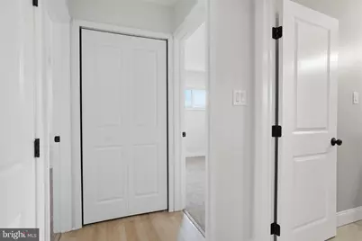 7 Wildflower Road, Levittown, PA 19057 - Photo 11