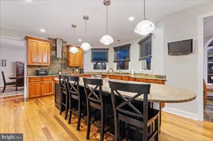 4880 Hunt Field Dr, Doylestown, PA 18902 - Photo 11