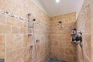 4880 Hunt Field Dr, Doylestown, PA 18902 - Photo 31