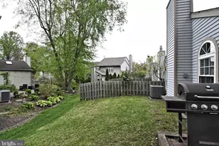 2 Cottonwood St, Newtown, PA 18940 - Photo 51