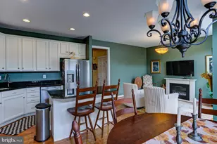 13 Doyle St, Doylestown, PA 18901 - Photo 15
