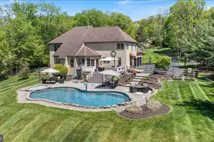 104 Pickwick Dr, Doylestown, PA 18901 - Photo 7