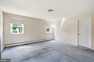 103 E Winchester Ave, Langhorne, PA 19047 - Photo 31