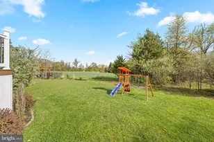1909 Alamingo Dr, Quakertown, PA 18951 - Photo 11