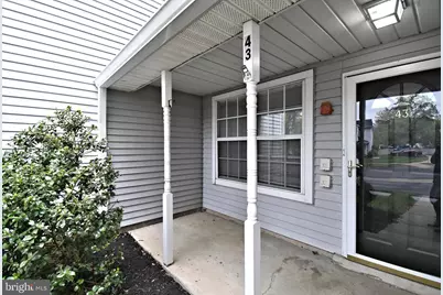 43 Everett Drive #143, Newtown, PA 18940 - Photo 3