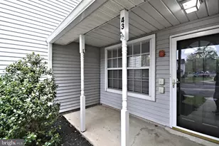 43 Everett Dr, Newtown, PA 18940 - Photo 3