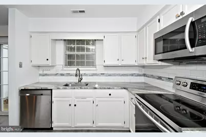 43 Everett Drive #143, Newtown, PA 18940 - Photo 15