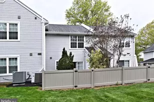 43 Everett Dr, Newtown, PA 18940 - Photo 37