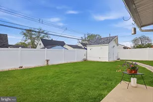 17 Needlepine Ln, Levittown, PA 19054 - Photo 19