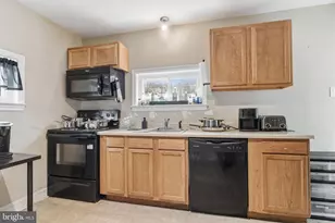 3523 Dixon Ave, Bristol, PA 19007 - Photo 11