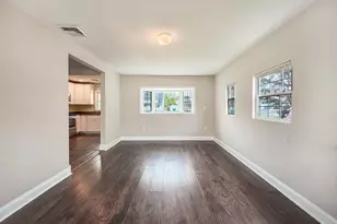 70 Huckleberry Ln, Levittown, PA 19055 - Photo 11