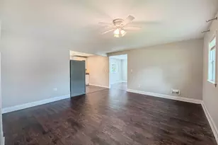 70 Huckleberry Ln, Levittown, PA 19055 - Photo 13