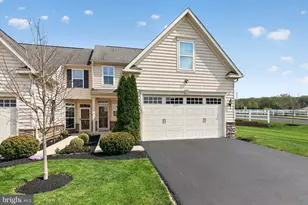 1001 Arbour Ln, Quakertown, PA 18951 - Photo 1