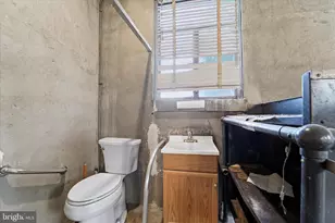 6514 N Radcliffe St, Bristol, PA 19007 - Photo 23