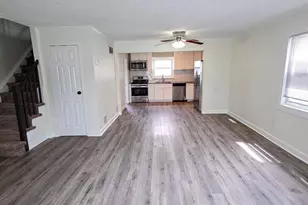 2400 Airacobra St, Levittown, PA 19057 - Photo 5