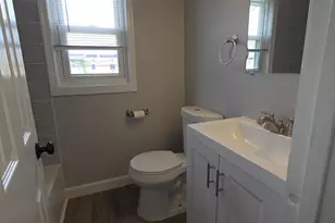 2400 Airacobra St, Levittown, PA 19057 - Photo 13