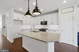 2219 Evin Dr, Warrington, PA 18976 - Photo 3