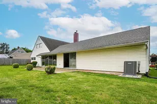 54 Red Berry Rd, Levittown, PA 19056 - Photo 29
