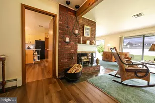 54 Red Berry Rd, Levittown, PA 19056 - Photo 15