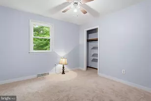 1000 Manor Ln, Feasterville-Trevose, PA 19053 - Photo 17