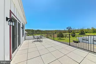 1720 Molasses Way, Quakertown, PA 18951 - Photo 61