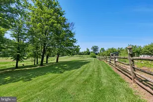 1720 Molasses Way, Quakertown, PA 18951 - Photo 69