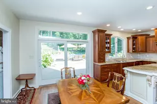 5584 Lower Mountain Rd, New Hope, PA 18938 - Photo 19
