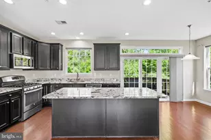 415 Chestnut Ct, Langhorne, PA 19047 - Photo 7