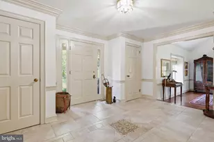 53 Woodard Ct, Doylestown, PA 18901 - Photo 3